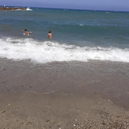 Au Soleil De La Grande Bleue * Sainte-Marie-la-Mer